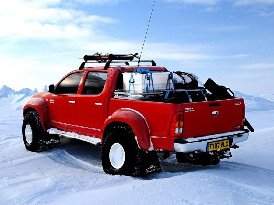  Toyota Hilux Invincible AT38 Arctic Trucks 2007 года  (фото 18 из 26)